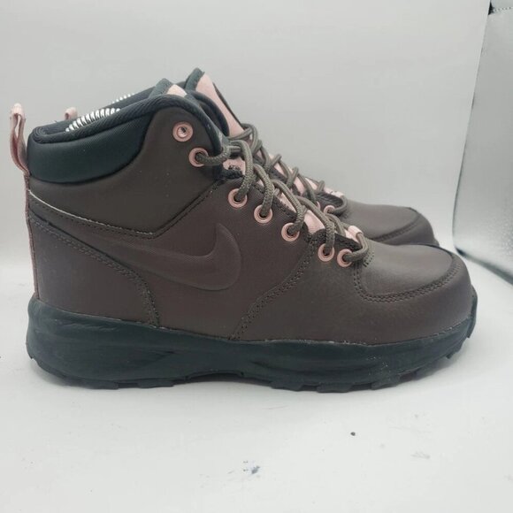 Nike Women's Brown and Pink Hiking Boots - Picture 1 of 7